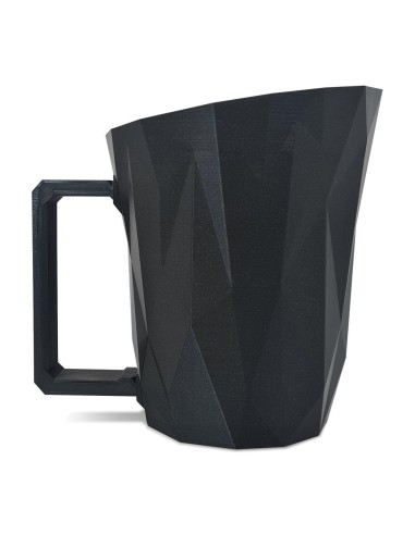 Pellet shovel to fill the pellet stove indoors