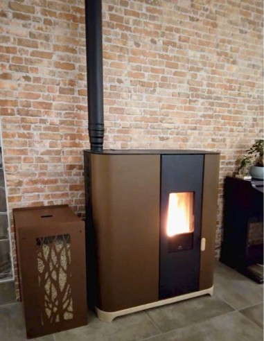 Granulebox Oxy 55kg pellet container next to a stove