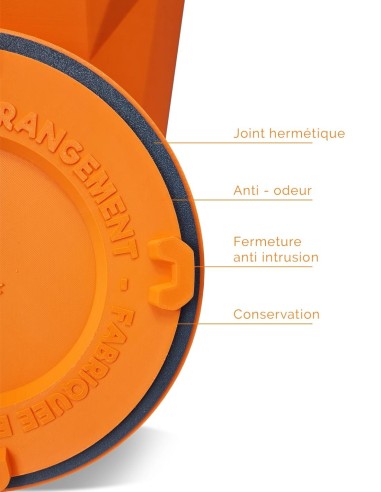 Adjustable feet ensuring stability for the CrocketBox airtight kibble storage