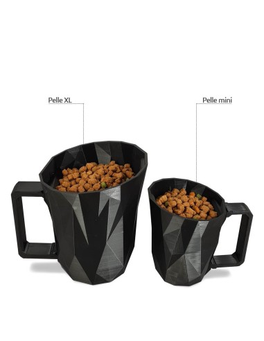 comparaison pelle à croquette grande et petite capacité