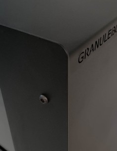 Indoor pellet storage: Granulebox black deer 2
