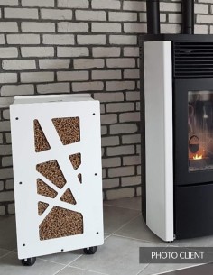 White pellet tank with XXL capacity 2